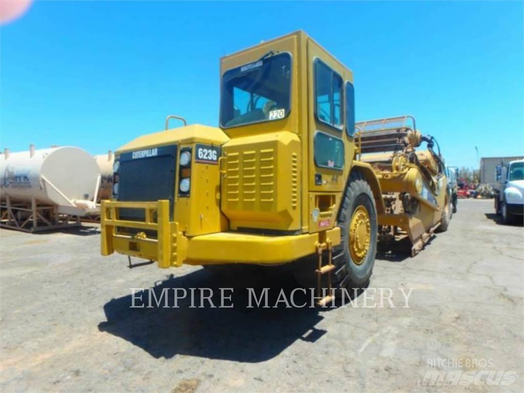 CAT 623G Скрепери