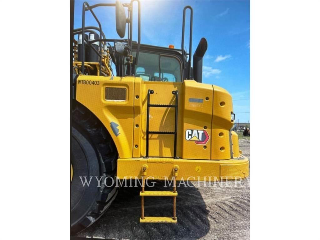 CAT 623K Поливальні машини