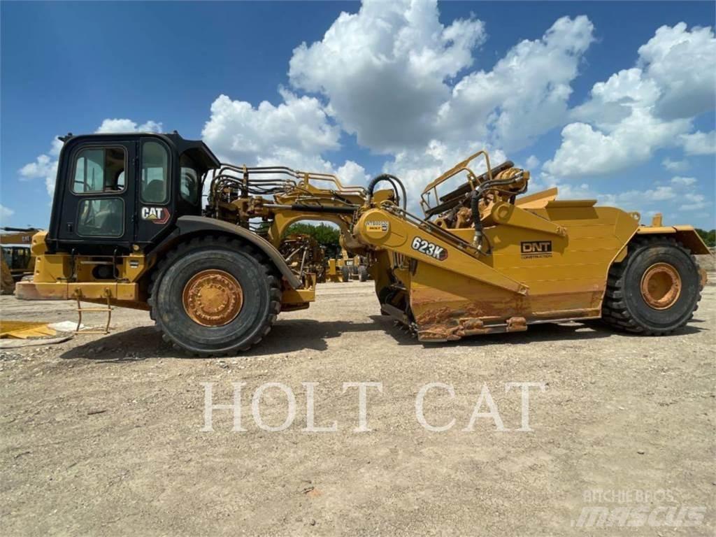 CAT 623K Скрепери