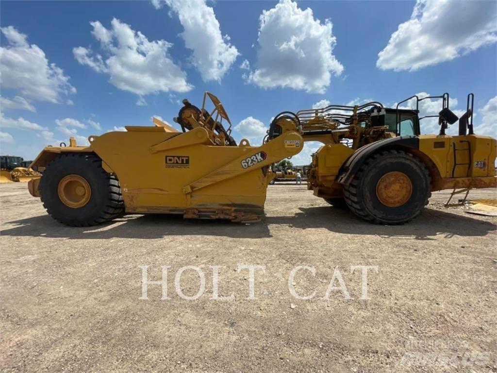 CAT 623K Скрепери