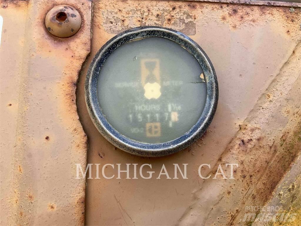 CAT 627E Скрепери