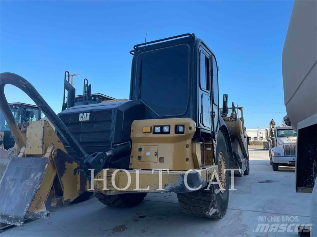 CAT 627K Скрепери