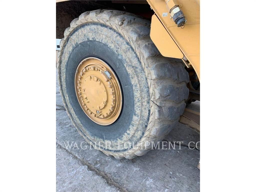 CAT 627K Скрепери