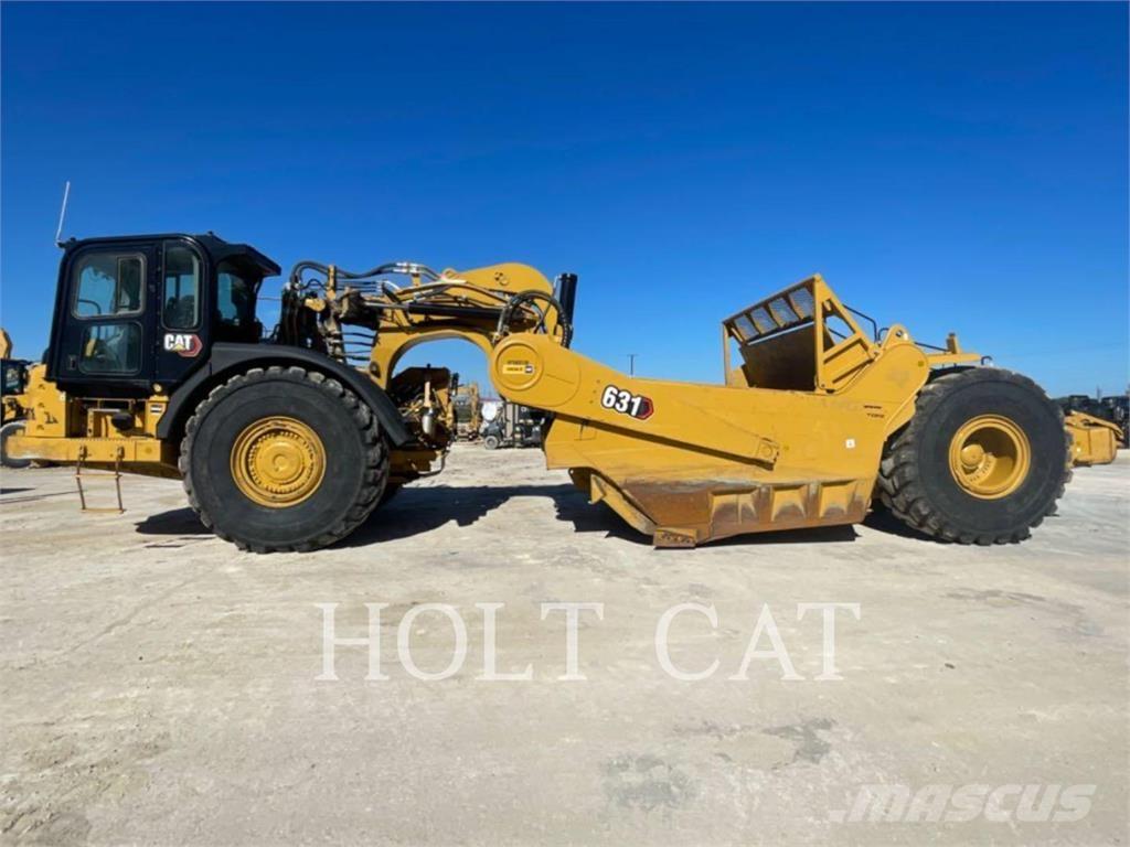 CAT 631 Скрепери