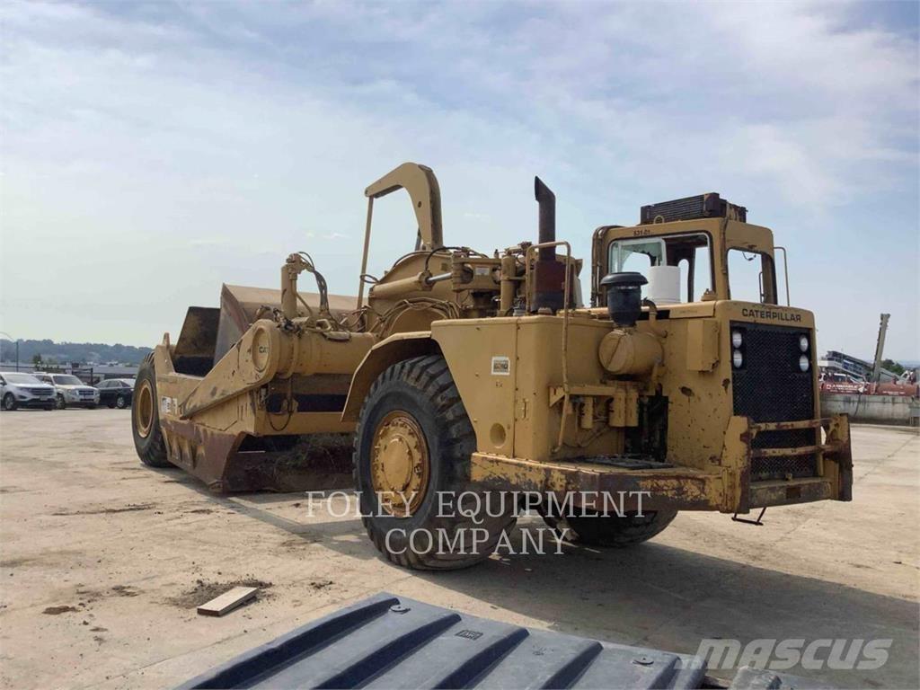 CAT 631D Скрепери