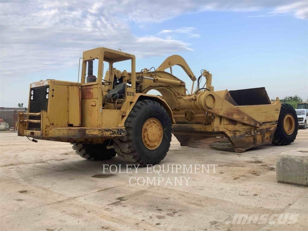 CAT 631D Скрепери