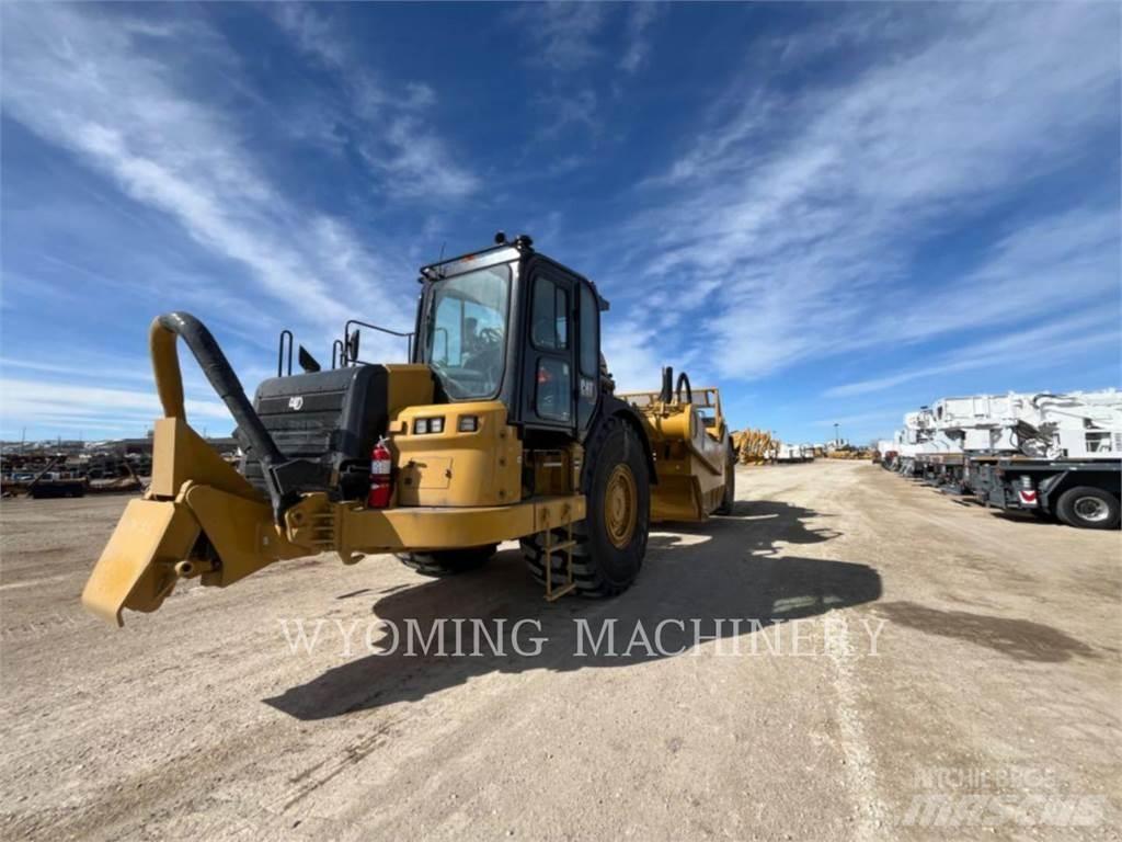CAT 637 Скрепери