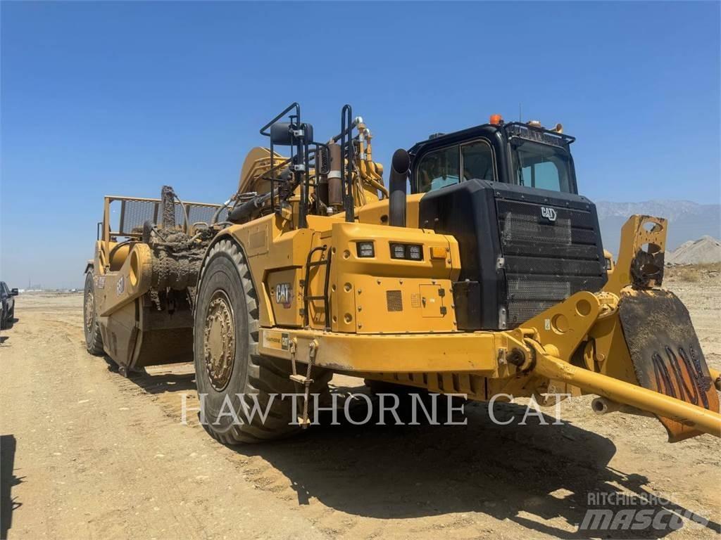 CAT 657 Скрепери