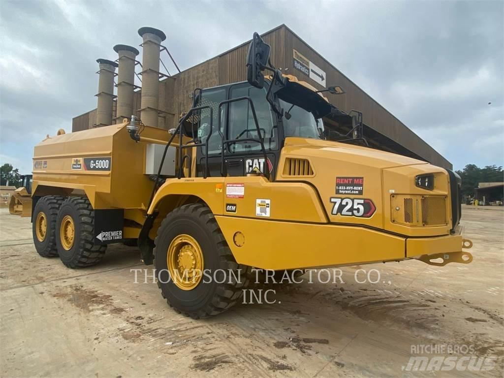 CAT 725 Зчленовані самоскиди