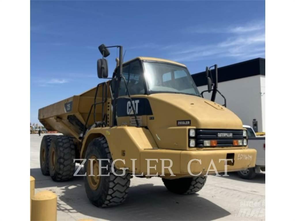 CAT 725 Зчленовані самоскиди