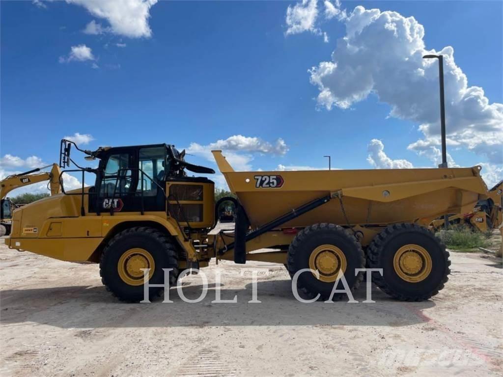 CAT 725 Зчленовані самоскиди