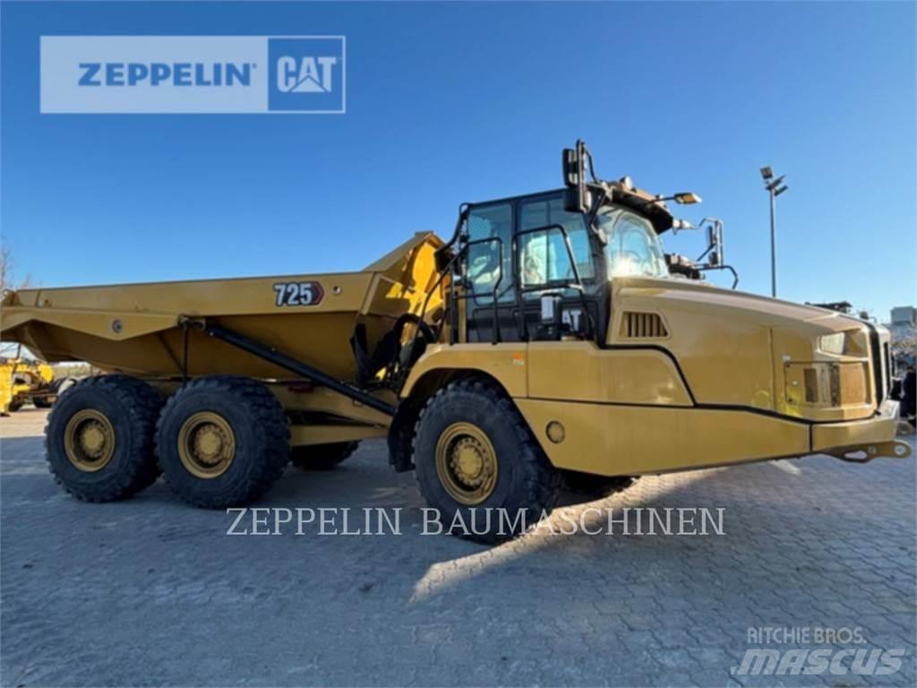 CAT 725-04A Зчленовані самоскиди