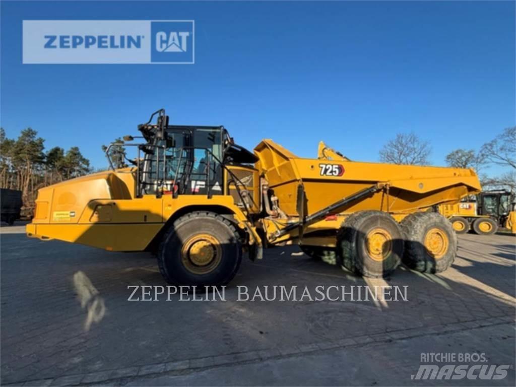 CAT 725-04A Зчленовані самоскиди