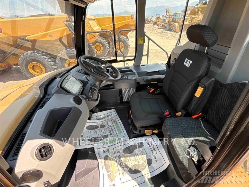 CAT 725 TG Зчленовані самоскиди