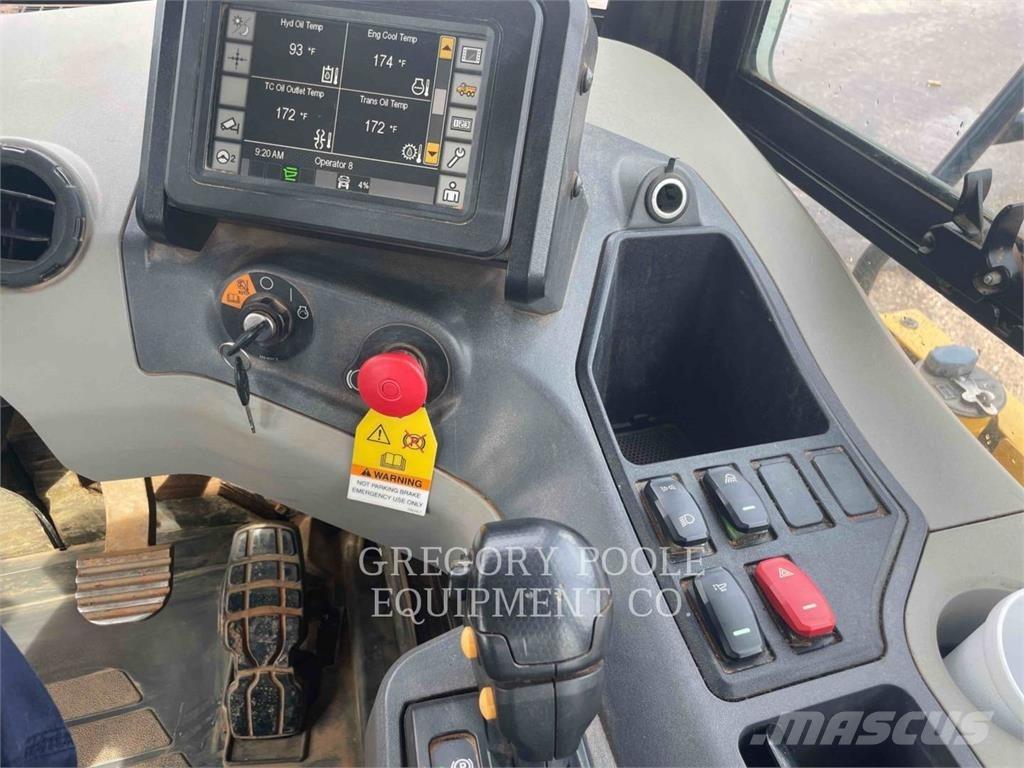 CAT 72504 Зчленовані самоскиди