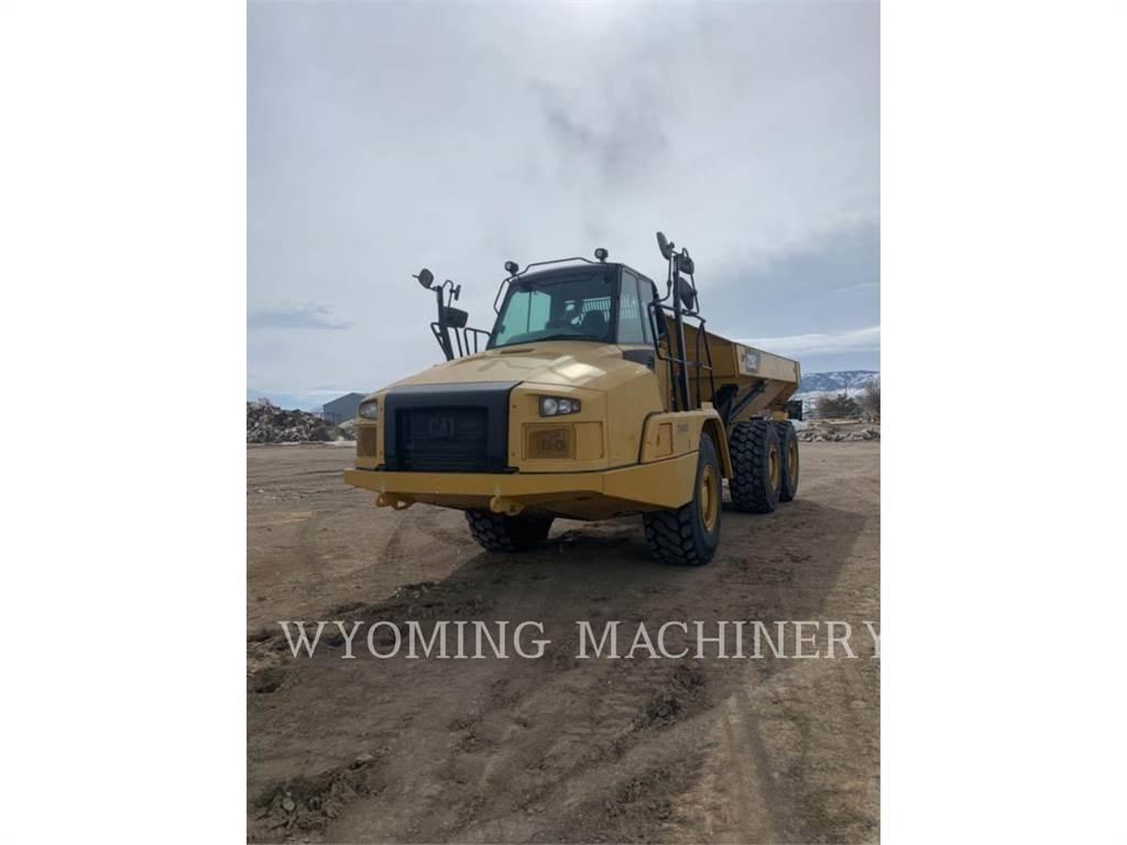 CAT 725C 2 Зчленовані самоскиди