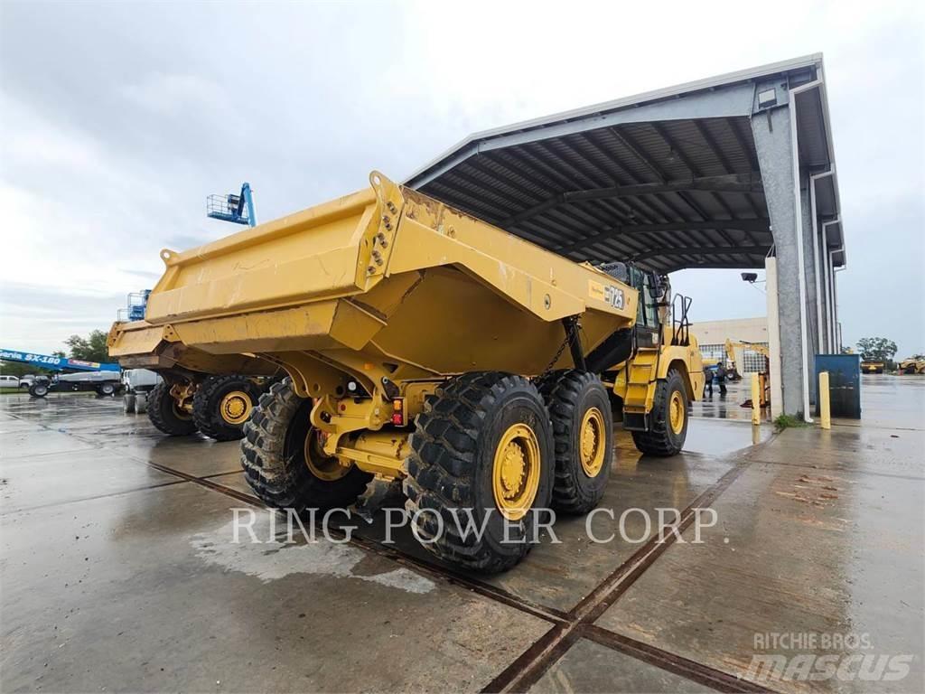 CAT 725TG Зчленовані самоскиди
