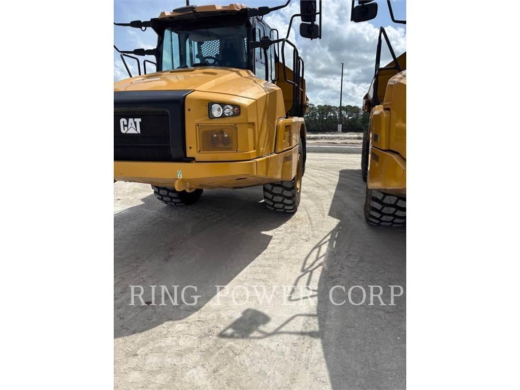 CAT 725TG Зчленовані самоскиди
