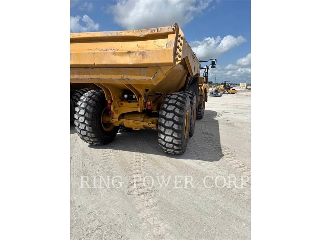 CAT 725TG Зчленовані самоскиди