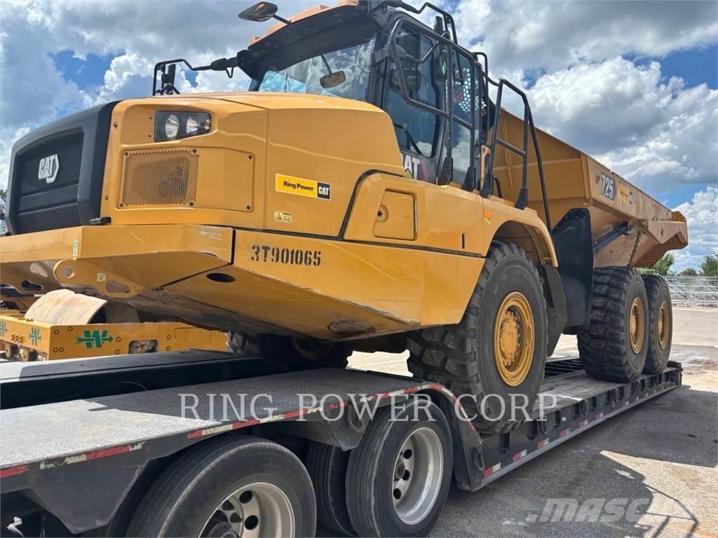 CAT 725TG Зчленовані самоскиди