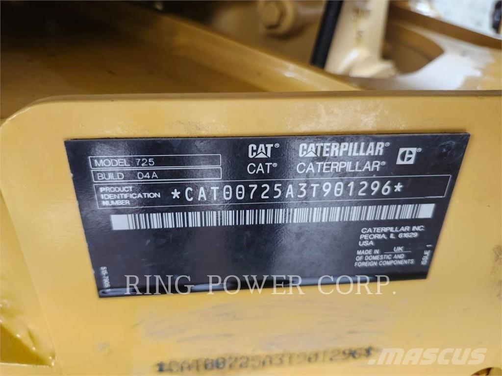 CAT 725TG Зчленовані самоскиди