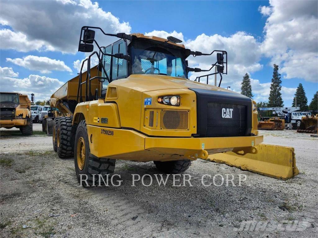 CAT 725TG Зчленовані самоскиди