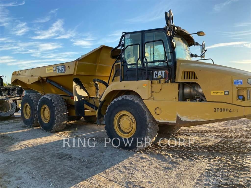 CAT 725WW Вантажівки-цистерни