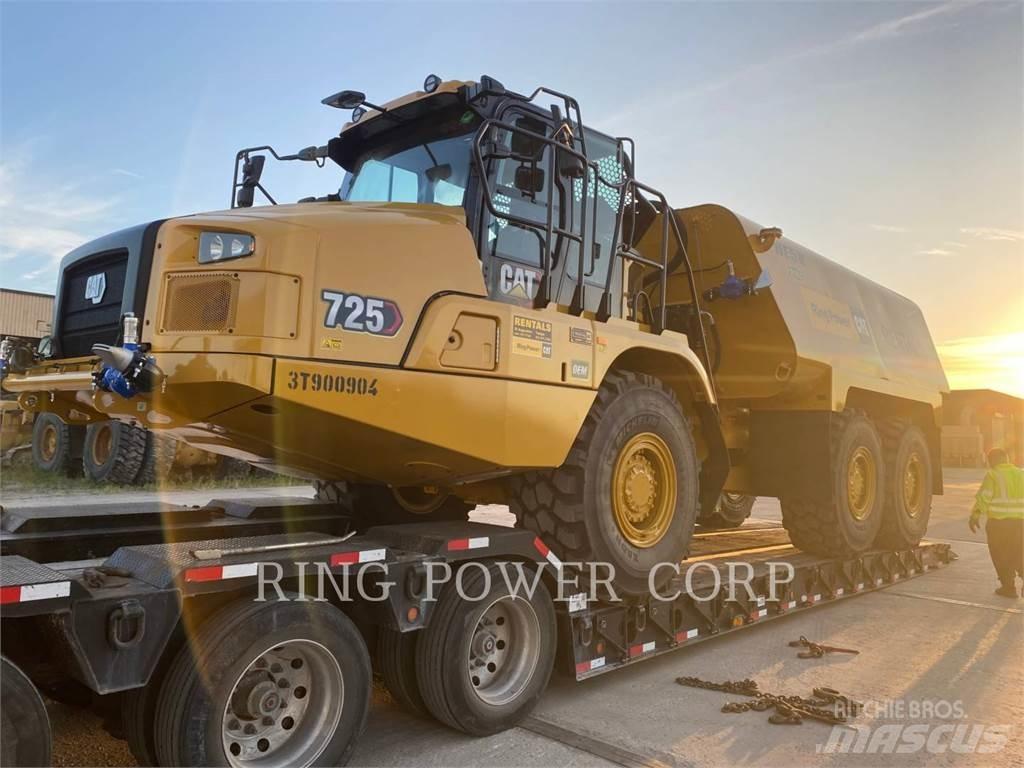 CAT 725WW Вантажівки-цистерни