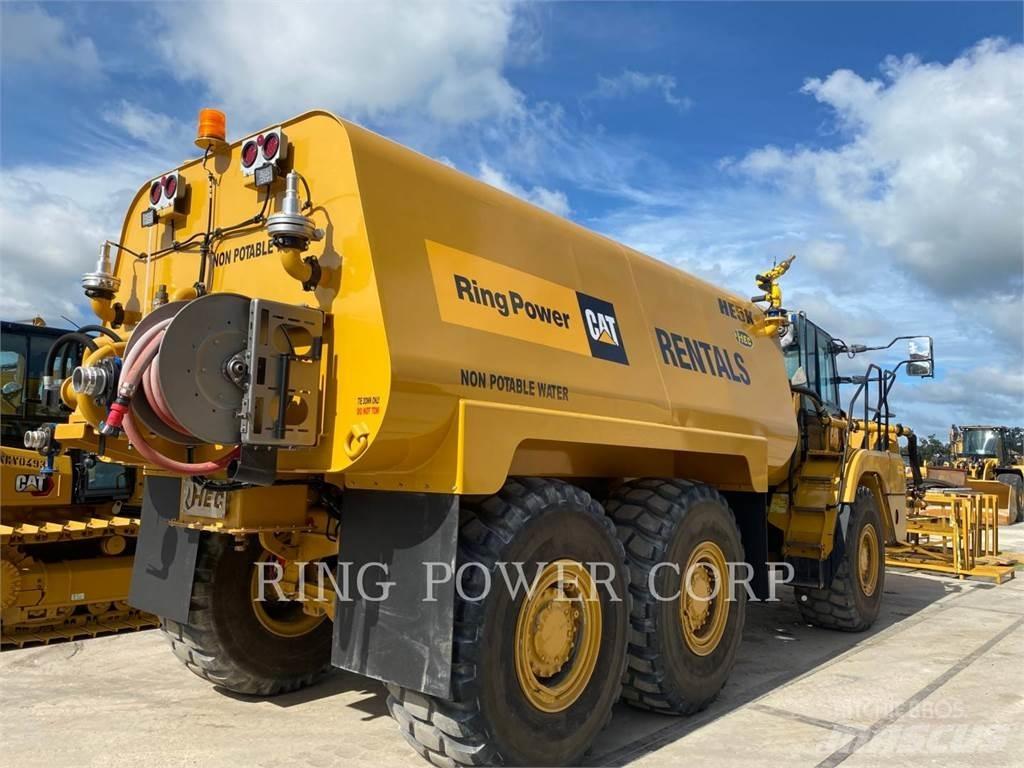 CAT 725WW Вантажівки-цистерни
