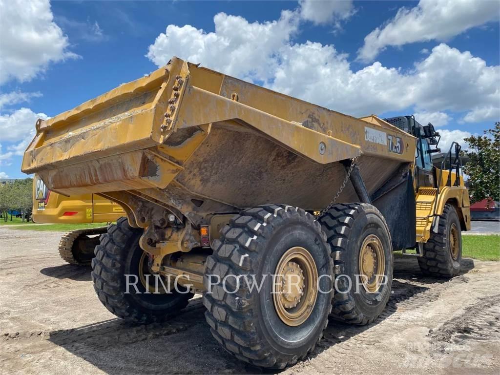 CAT 725WW Вантажівки-цистерни