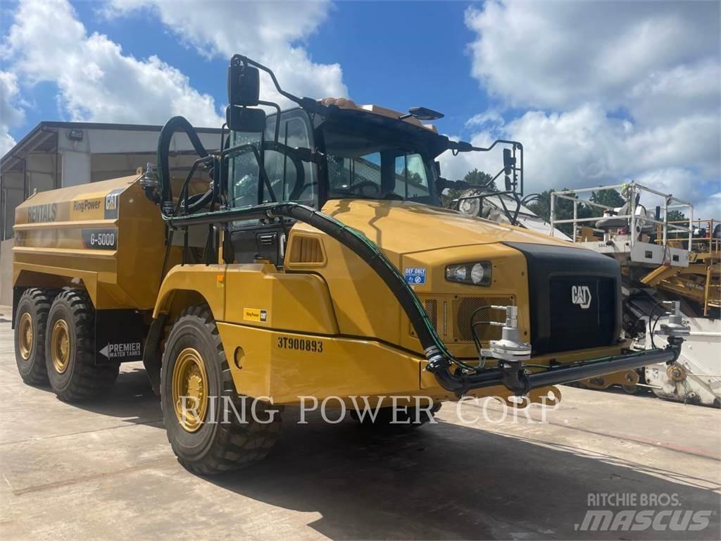 CAT 725WW Вантажівки-цистерни