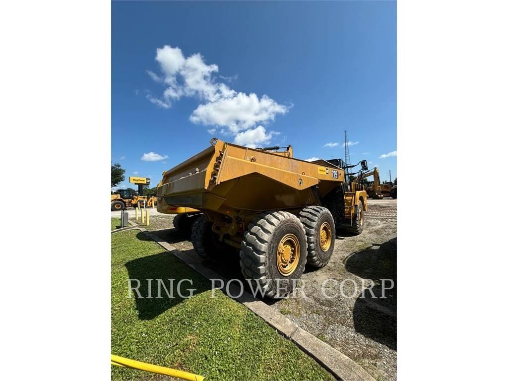 CAT 725WW Вантажівки-цистерни