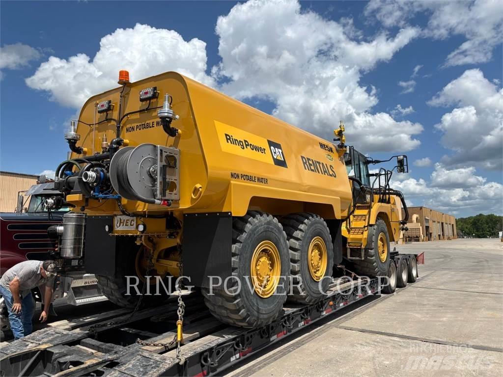 CAT 725WW Вантажівки-цистерни