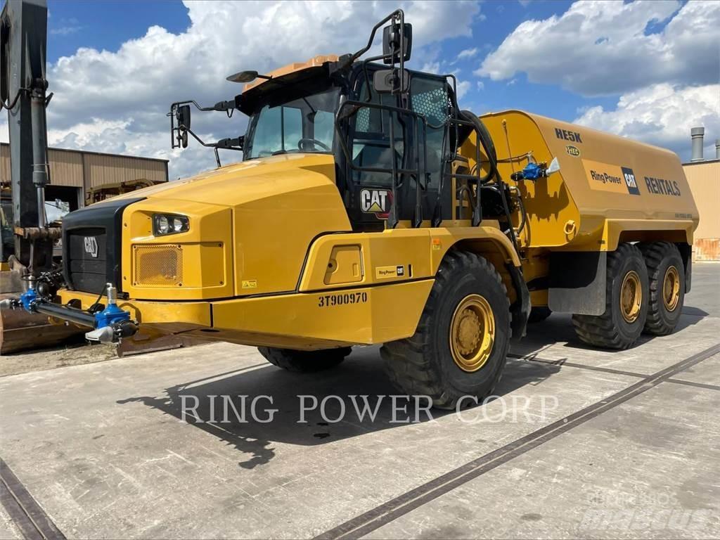 CAT 725WW Вантажівки-цистерни
