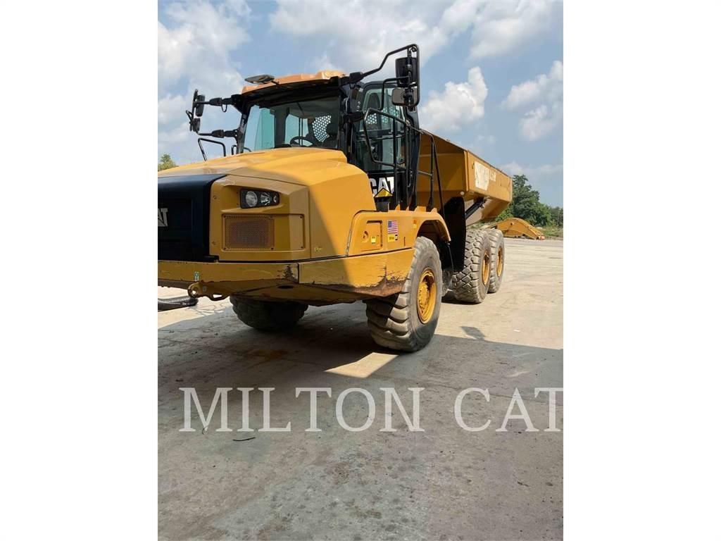 CAT 730 Зчленовані самоскиди