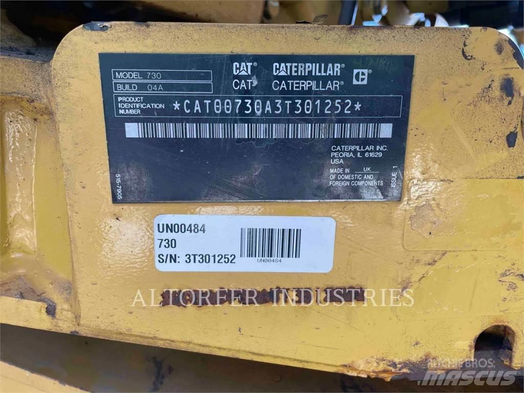 CAT 730 Зчленовані самоскиди