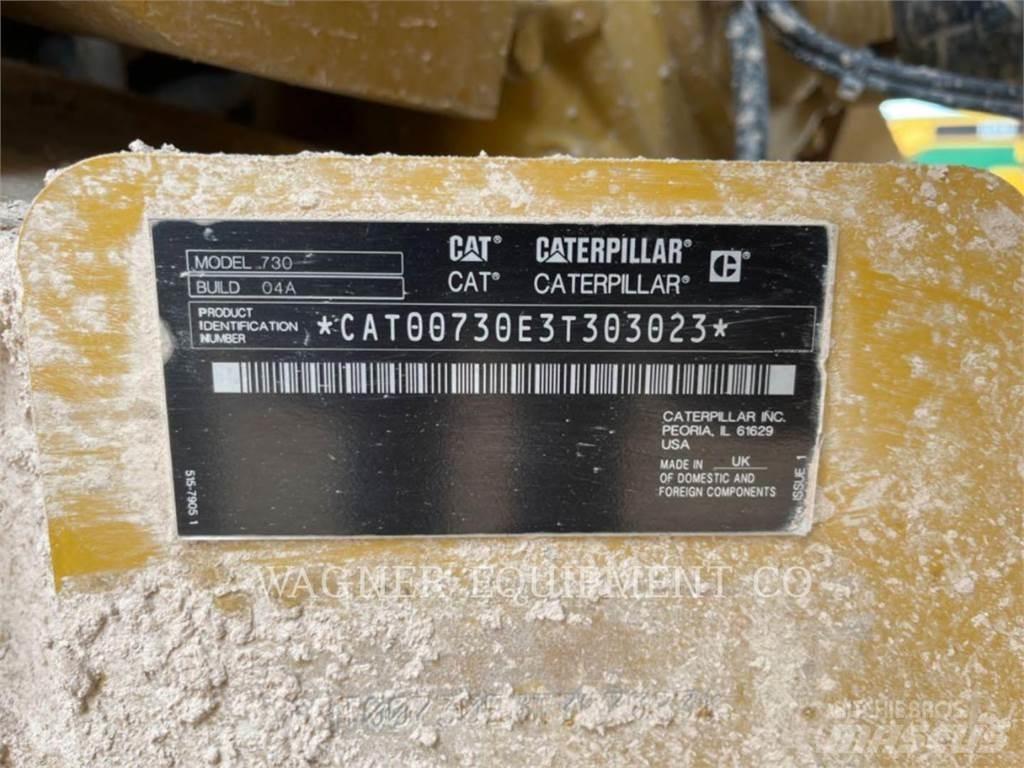 CAT 730 Зчленовані самоскиди