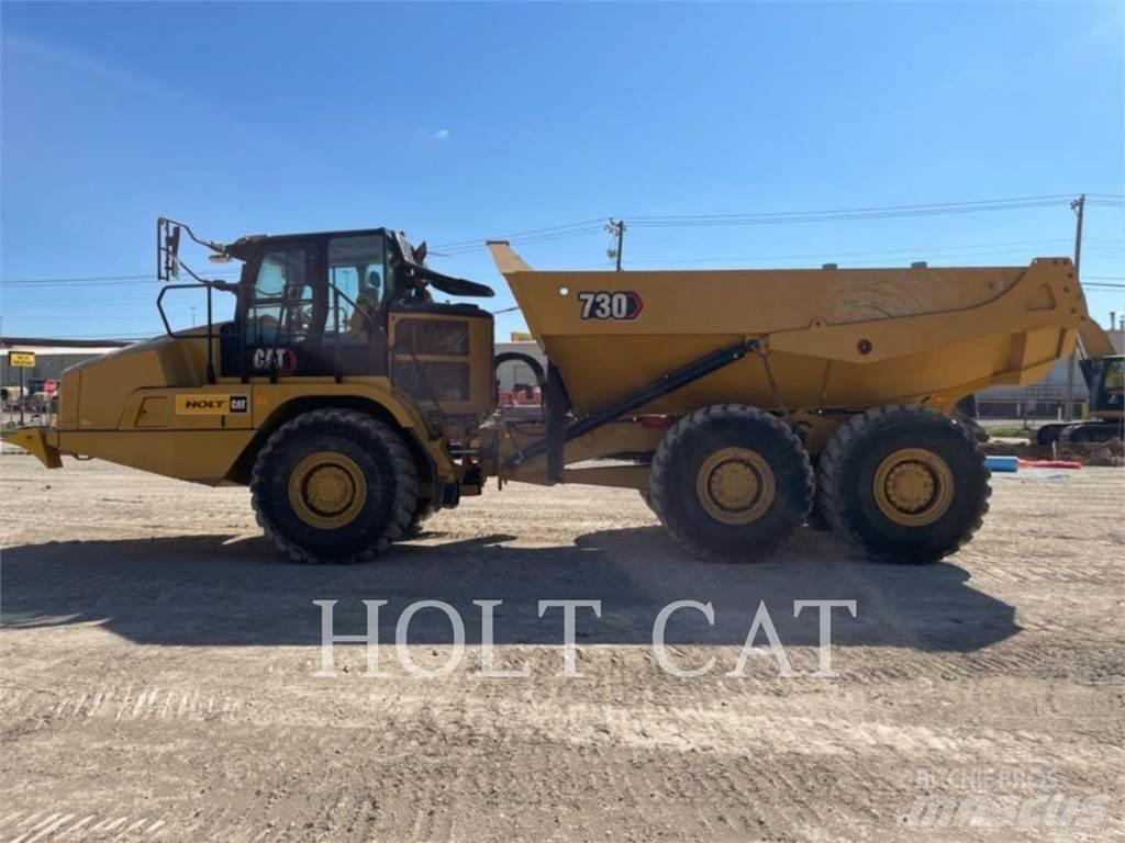 CAT 730 Зчленовані самоскиди