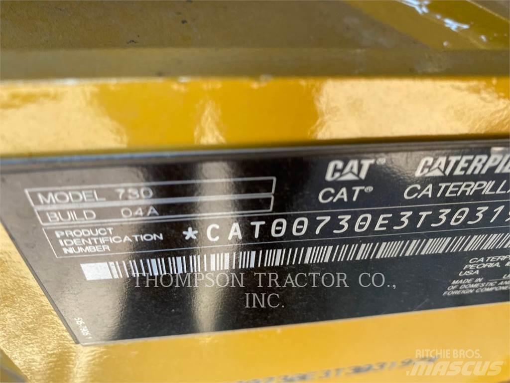 CAT 730 Зчленовані самоскиди