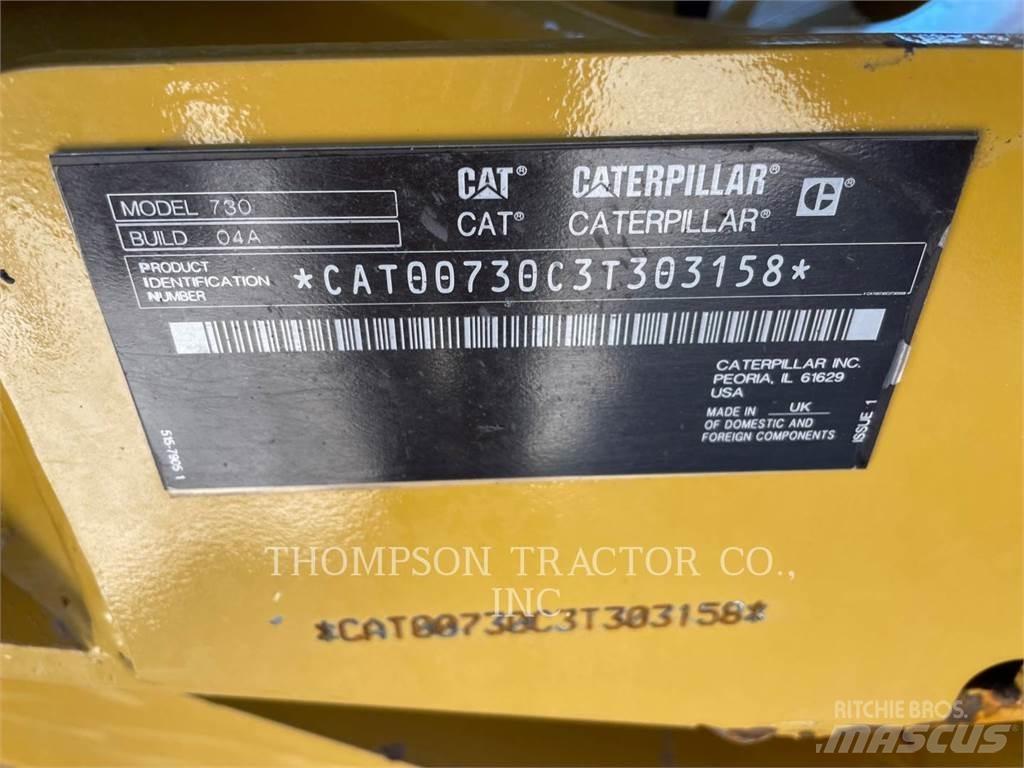CAT 730 Зчленовані самоскиди