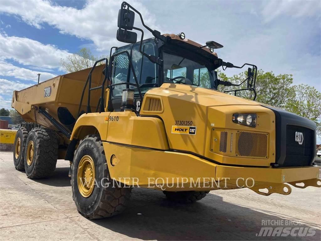 CAT 730 Зчленовані самоскиди