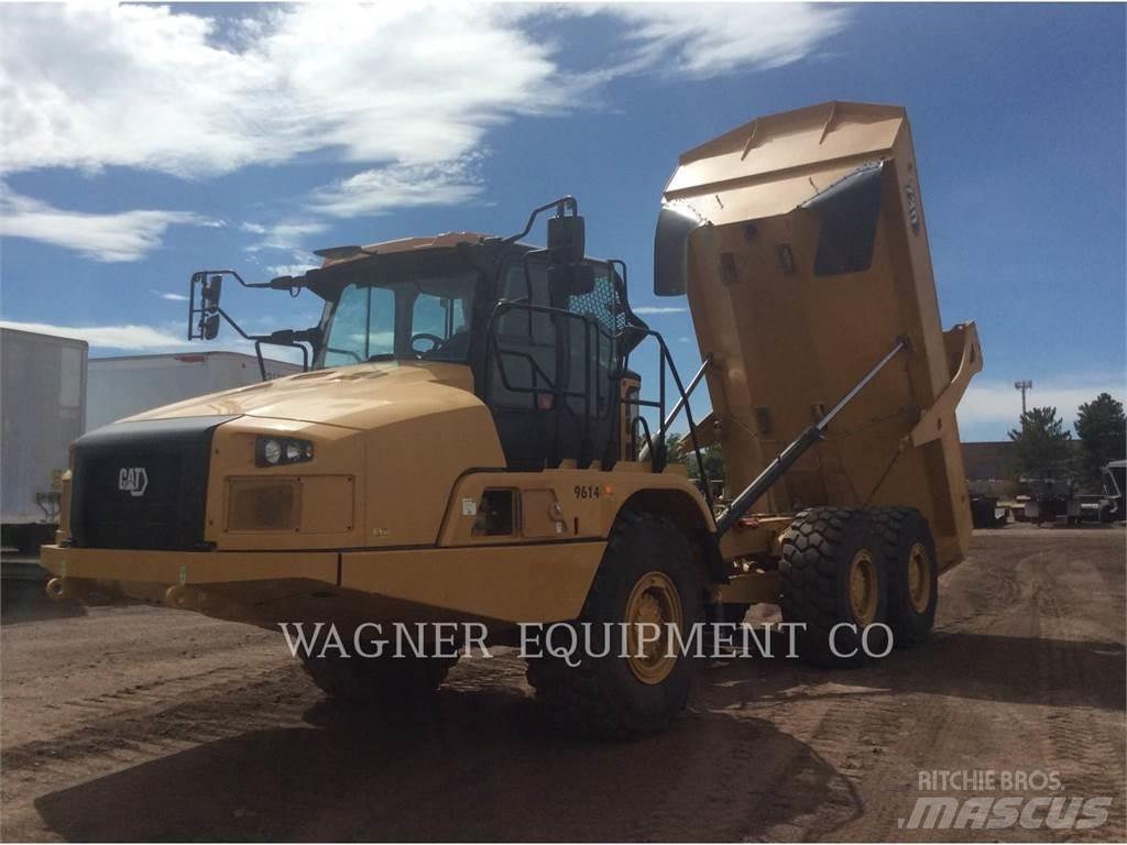 CAT 730 Зчленовані самоскиди