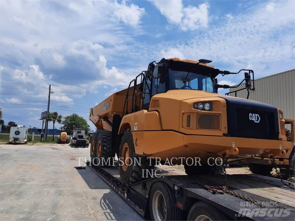 CAT 730 Зчленовані самоскиди