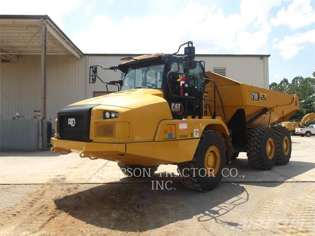 CAT 730 Зчленовані самоскиди