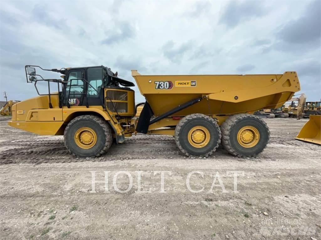 CAT 730 Зчленовані самоскиди