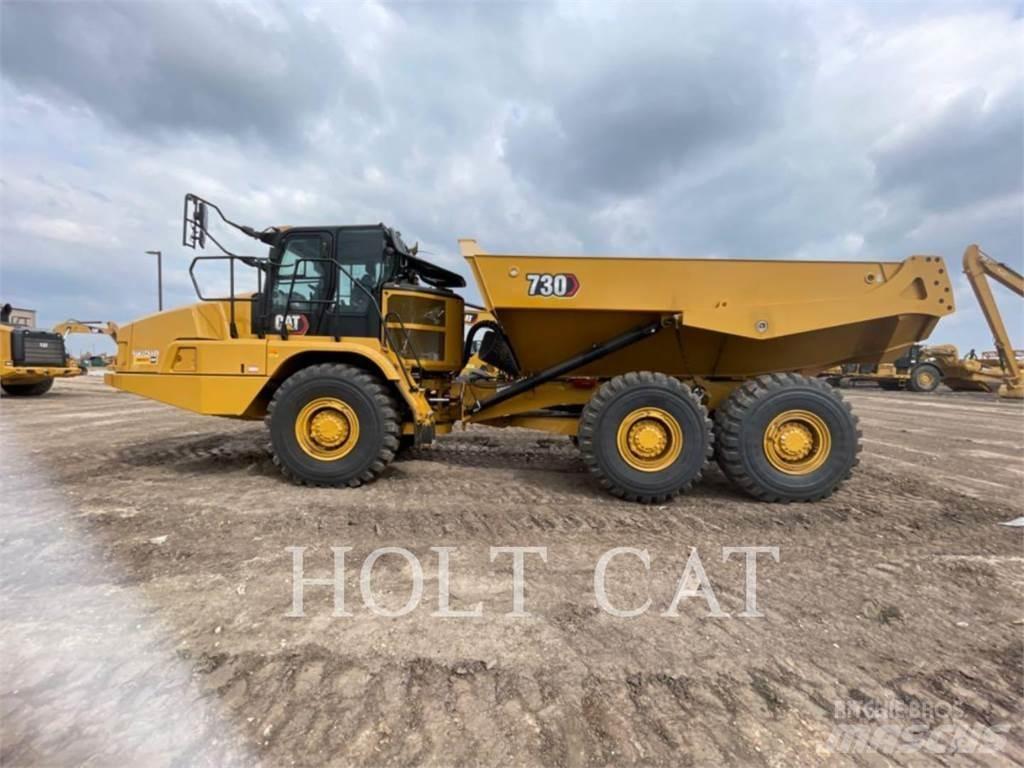 CAT 730 Зчленовані самоскиди