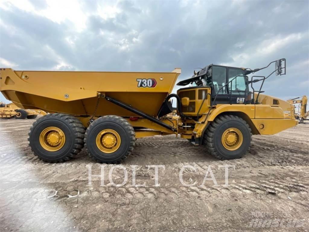 CAT 730 Зчленовані самоскиди