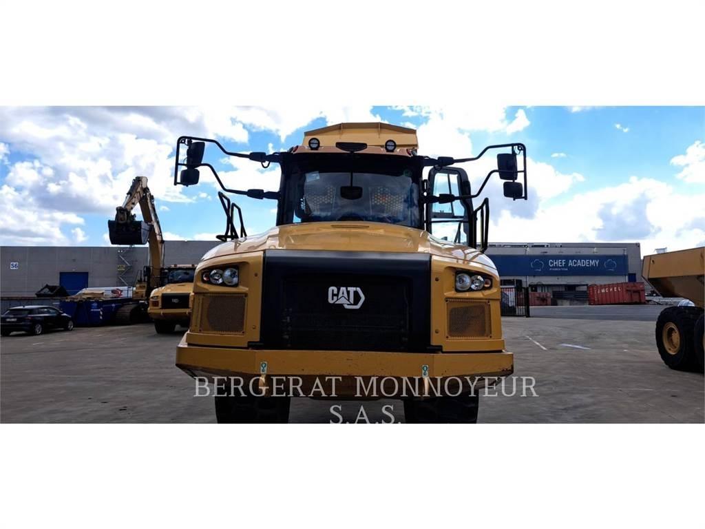 CAT 730 Зчленовані самоскиди