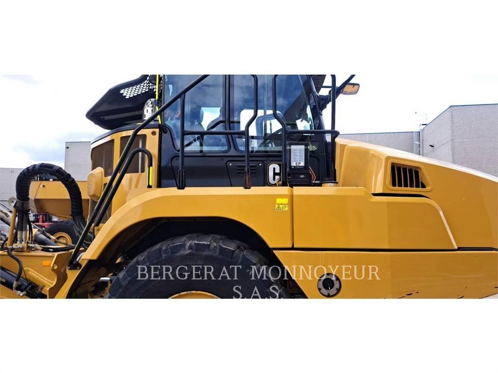 CAT 730 Зчленовані самоскиди