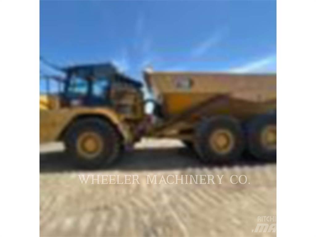 CAT 730 Зчленовані самоскиди